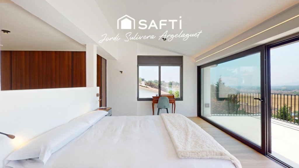 Imagen 4 de ¡ESPECTACULAR CASA DE DISEÑO!