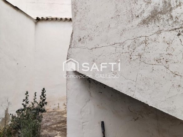 Imagen 2 de CASA PAREADA EN CAMPO DE CRIPTANA. Sin comisión para el comprador.