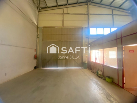 Imagen 1 de Nave industrial Polígono Bassa Ribarroja del Turia