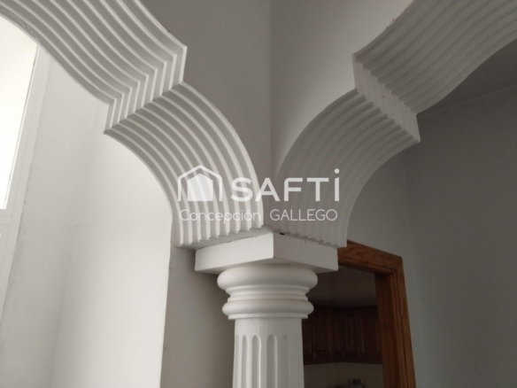 Imagen 2 de CASA ADOSADA CON DOS VIVIENDAS