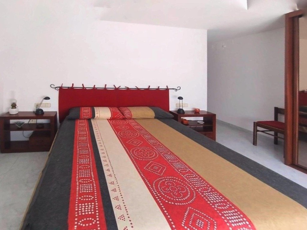 Imagen 2 de Chalet adosado de 6 habitaciones en Salt