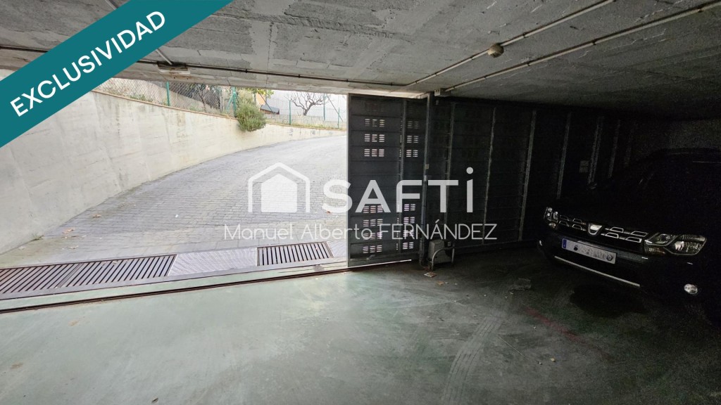 Imagen 1 de Plaza de Parking a la venta en Roger de Lluria 23