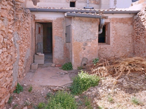 Imagen 1 de Oportunidad de reforma en Raspay (Yecla)