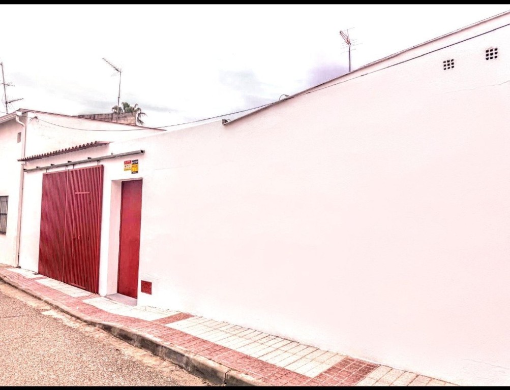 Imagen 2 de Casa cerca de badajoz. La Albuera. Sin comisión de agencia.