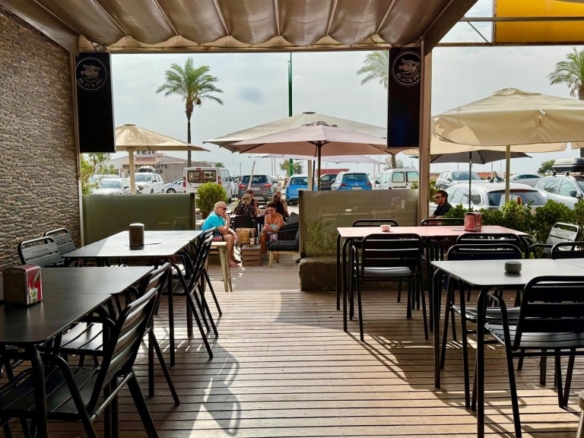 Imagen 1 de Bar Tapas primera linea de mar