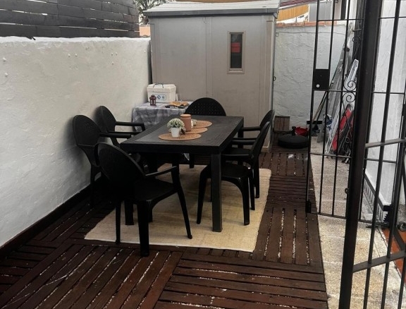 Imagen 4 de PRECIOSA CASITA ADOSADA CON ENCANTO.