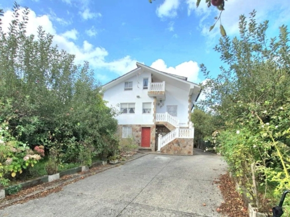 po-1251391-imagen - El Club del Propietario Imagen 1 de CASA INDEPENDIENTE CON GRAN PARCELA A 20 MINUTOS DE LUGO