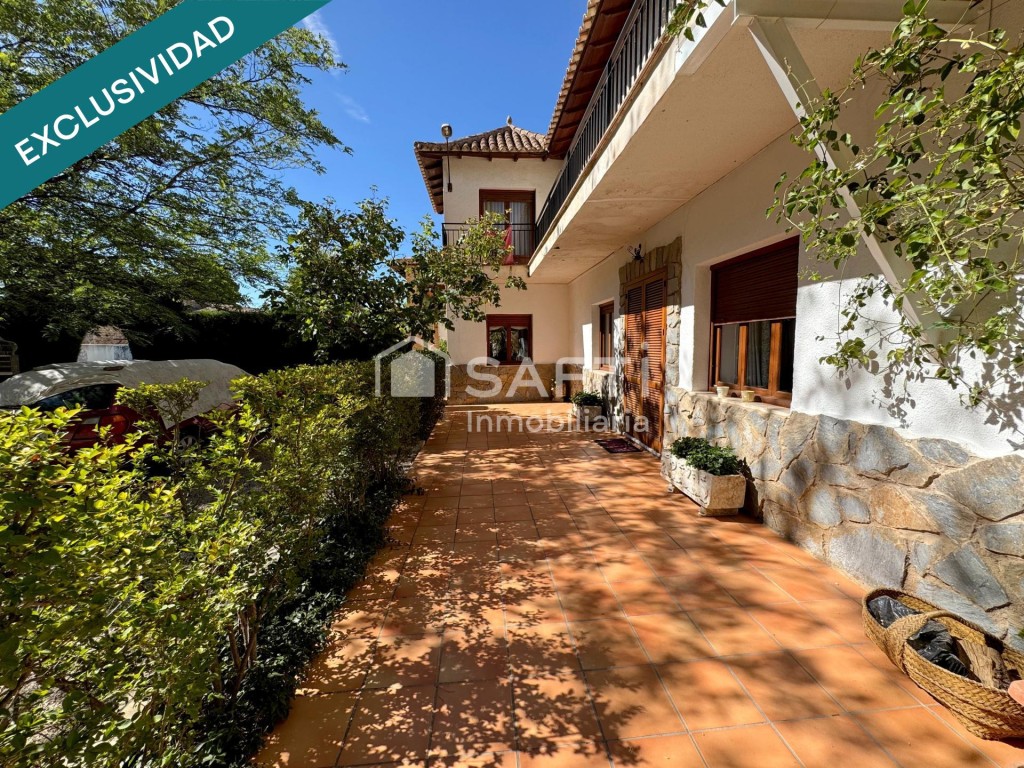 Imagen 4 de Gran casa con piscina y casa de invitados en Xinorla (Monóvar)