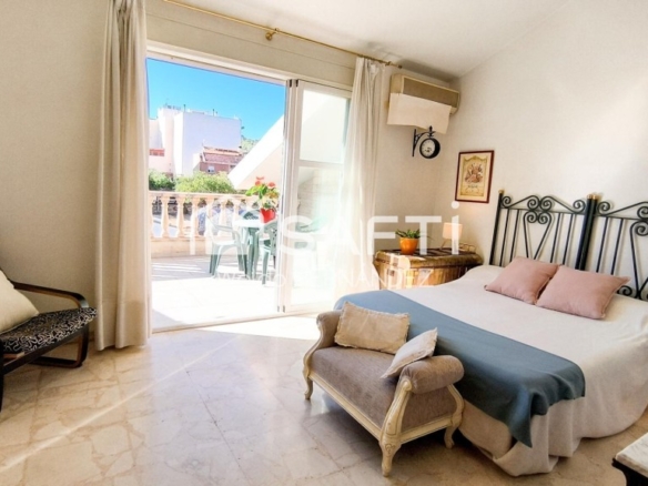 Imagen 4 de CHALET UNIFAMILIAR CON PISCINA PRIVADA EN LA ALBERCA