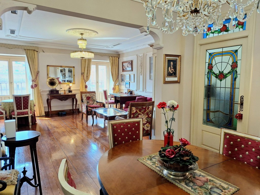 Imagen 1 de Dúplex barroco en plena Plaza Mayor de Salamanca