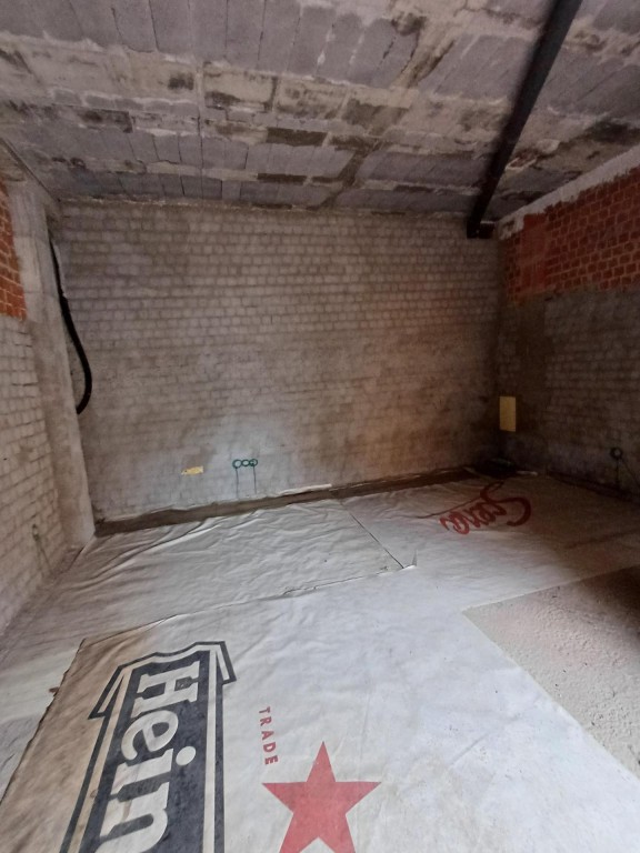 Imagen 3 de Excelente local comercial. Urbanización Guadiana.