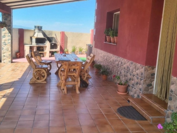 Imagen 2 de Finca Rústica con 16.184 m2 de terreno y espectaculares vistas a los Montes de Toledo