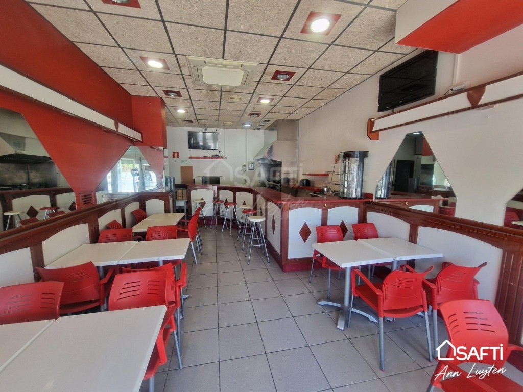 Imagen 2 de Local comercial centro de Roses en venta