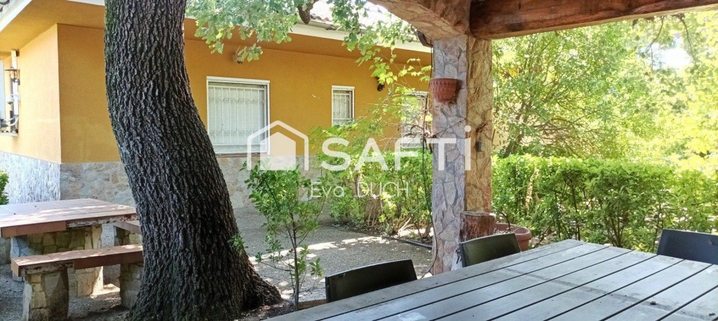 Imagen 1 de Casa independiente con piscina y barbacoa en Sils