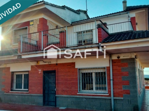 Imagen 1 de MAGNIFICA CASA IDEAL PARA DOS FAMILIAS EN MASQUEFA