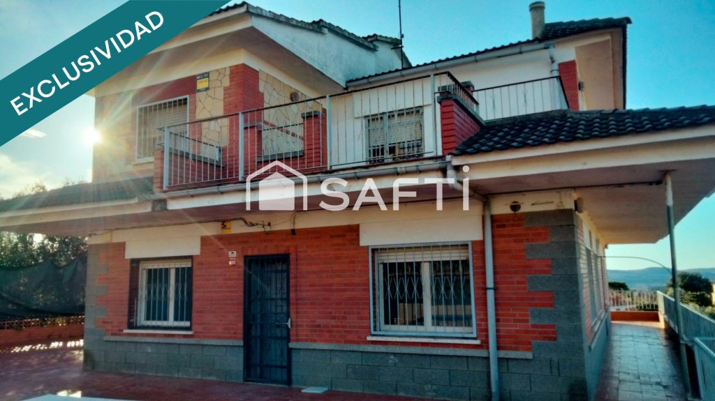 Imagen 1 de MAGNIFICA CASA IDEAL PARA DOS FAMILIAS EN MASQUEFA