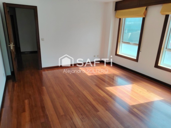 Imagen 4 de Oficina completamente exterior junto a Vialia Vigo.