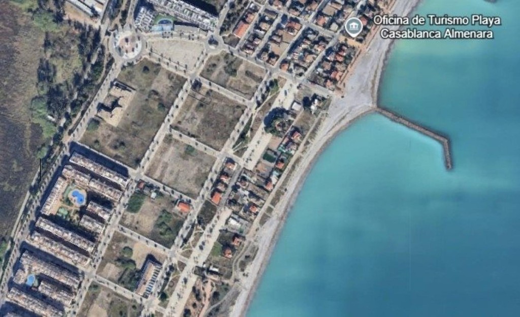 Imagen 2 de Parcela urbanizada con alto potencial inversor