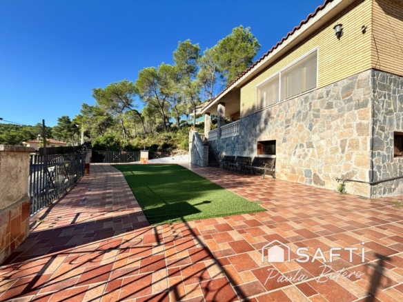 Imagen 4 de Encantadora casa unifamiliar cerca de Sitges – entorno natural y amplitud