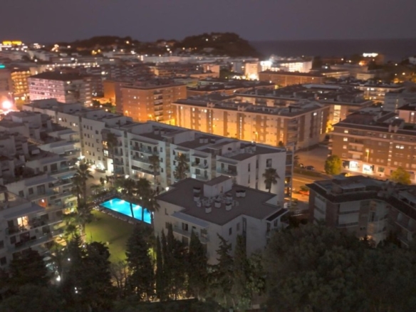 una gran inversión en pleno centro de FENALS y con licencia turística activa!!!