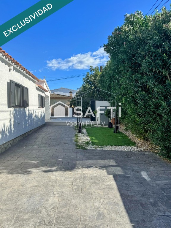 Imagen 3 de Encantadora casa en una de las mejores zonas de Empuriabrava
