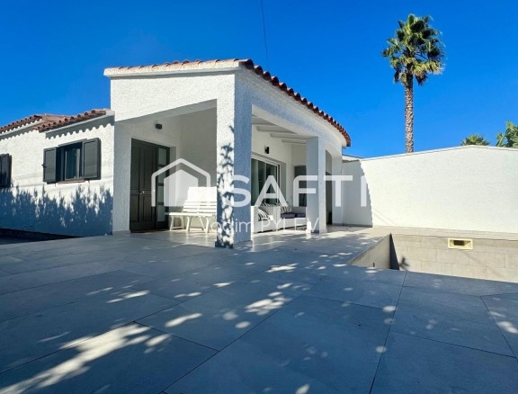 Imagen 1 de Encantadora casa en una de las mejores zonas de Empuriabrava