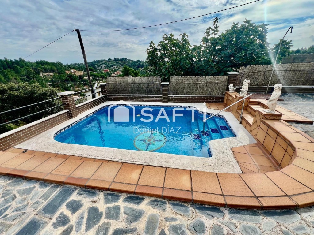 Imagen 3 de Espectacular Casa en Can fornica.