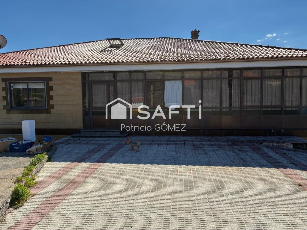 Imagen 1 de DOS VIVIENDAS INDEPENDIENTES CON JARDIN - A LAMA.