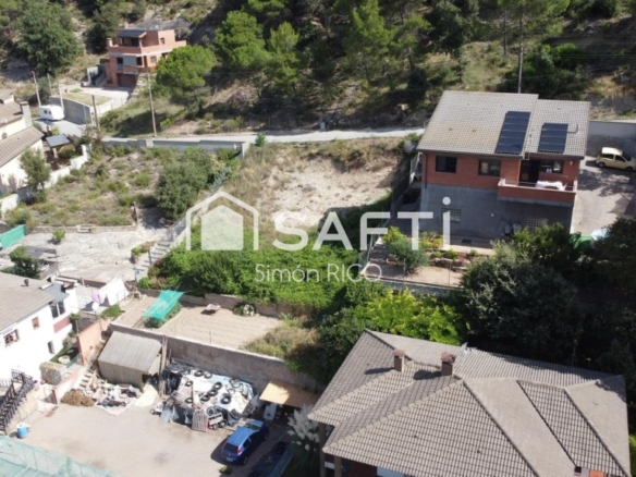 Imagen 3 de Espléndido terreno con rebaje realizado.