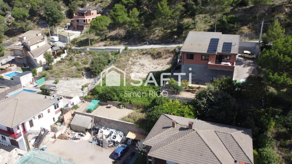 Imagen 3 de Espléndido terreno con rebaje realizado.