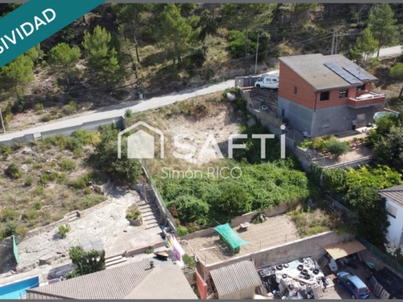 Imagen 1 de Espléndido terreno con rebaje realizado.