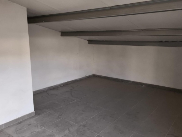 Imagen 4 de NAVE PRACTICAMENTE NUEVA EN SITUACION INMEJORABLE.