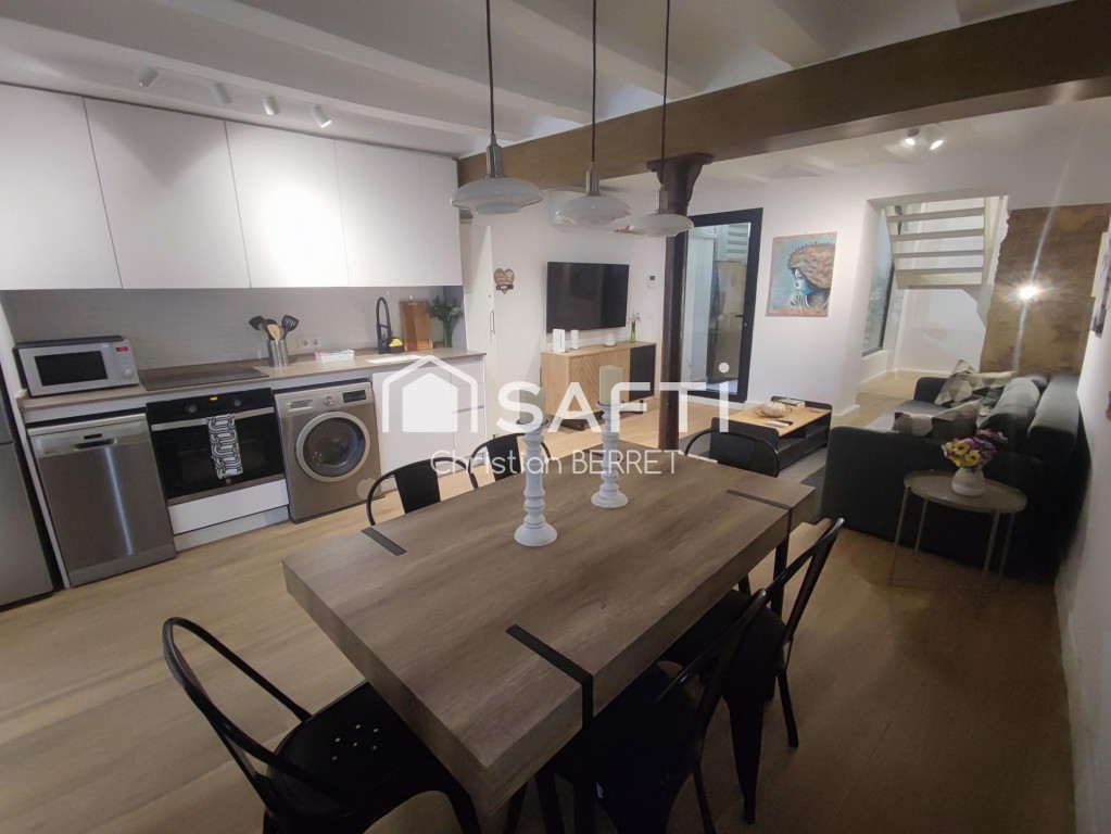 Imagen 2 de ENCANTADOR DÚPLEX REFORMADO EN PLENO CENTRO