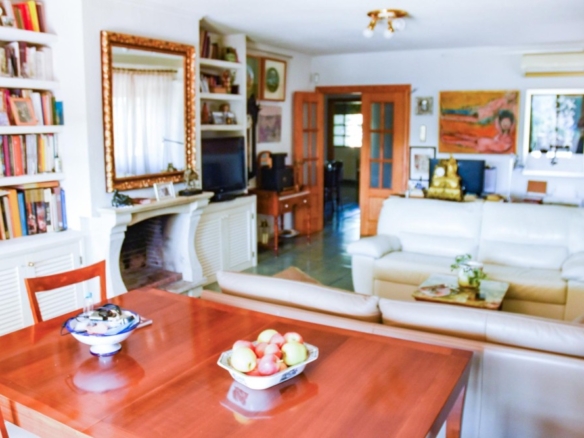 Imagen 2 de Chalet exclusivo con piscina