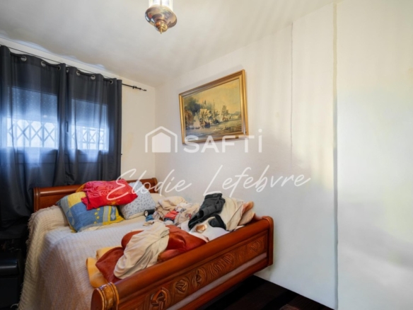 Imagen 4 de Apartamento reformado a buen precio – zona animada de Empuriabrava