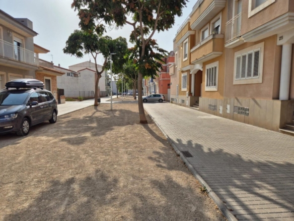 Imagen 4 de Solar urbano para 1 o 2 viviendas