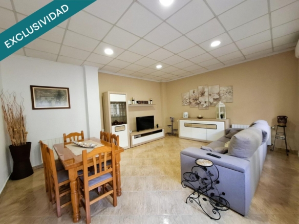 Imagen 1 de ESPECTACULAR CASA EN LLUTXENT