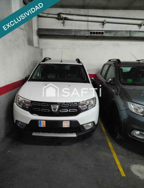 Imagen 1 de Plaza de garaje en el centro de Santa Coloma