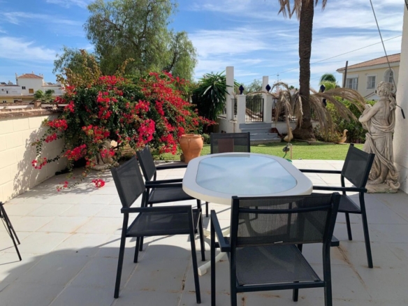 Imagen 3 de Encantadora villa junto al mar