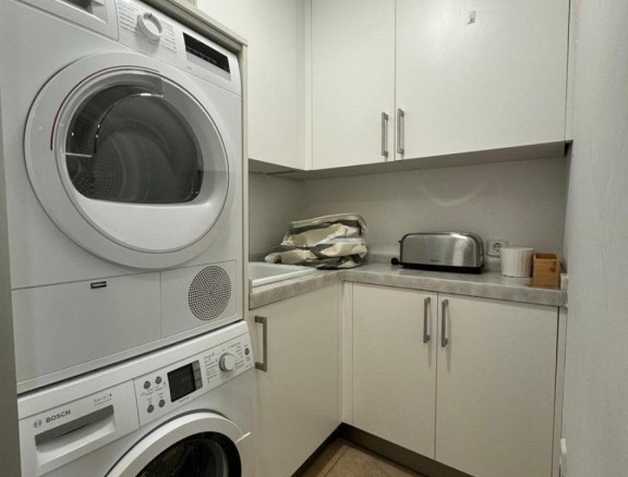 Imagen 3 de ESPECTACULAR EDIFICIO TOTALMENTE REFORMADO EN EL CENTRO DE SEGOVIA.