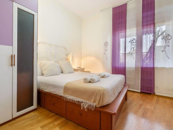 po-1251671-imagen - El Club del Propietario Imagen 1 de Luminosa 6ª planta con ascensor a dos pasos de la Plaza Urquinaona