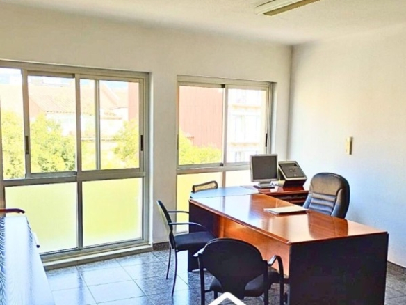 Imagen 1 de Oficina en Terrassa centro con opción a vivienda.