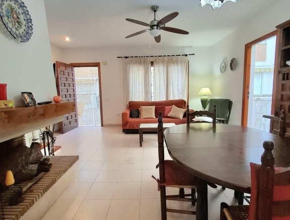 Imagen 2 de Chalet a 2 min de la playa en Oropesa.