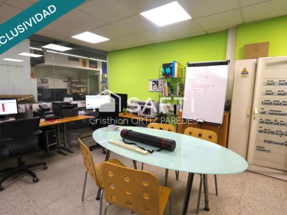 Imagen 2 de Local comercial con negocio consolidado centro de Barcelona