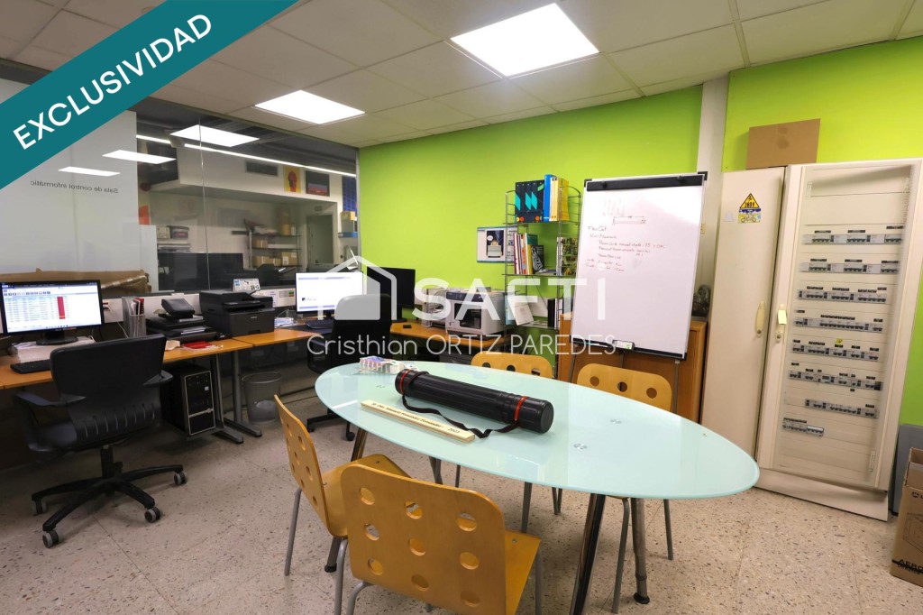 Imagen 2 de Local comercial con negocio consolidado centro de Barcelona