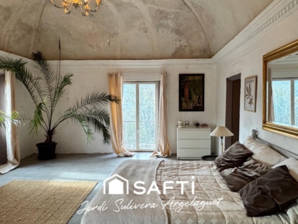 Imagen 3 de UNA FINCA ÚNICA EN LA GARROTXA CON UN POTENCIAL INIGUALABLE