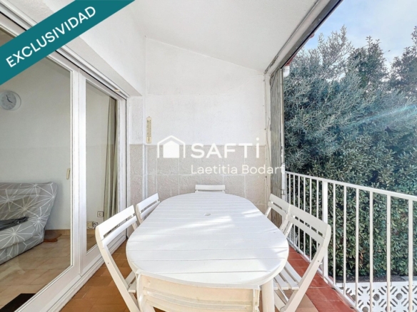 Imagen 2 de Casa adosada con gran garaje en Empuriabrava