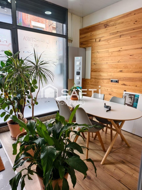 Imagen 1 de Local comercial totalmente equipado