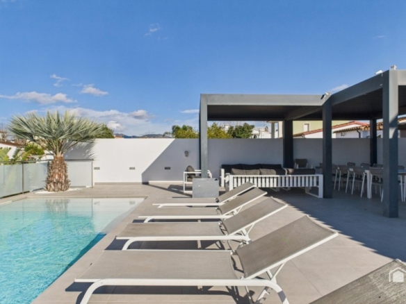 Imagen 4 de Casa con amarre privado en Empuriabrava