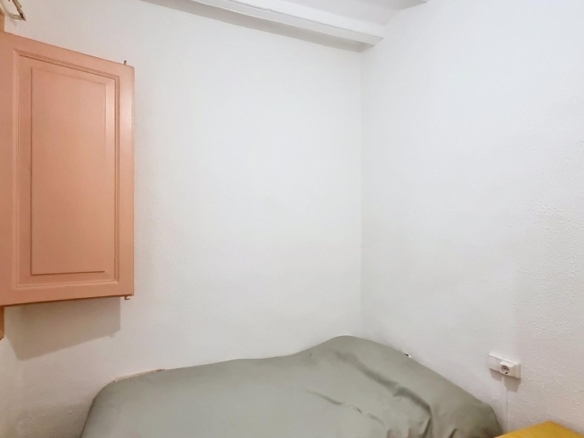 A REFORMAR en la calle Santa Anna del barrio Gotico.